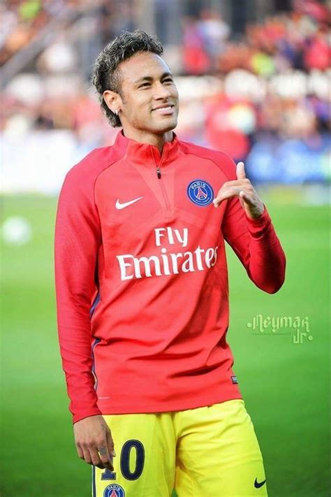 O psg garante ter espaço na folha salarial para dar aumento ao craque francês sem ferir o fair play um dos maiores jogadores da história do futebol e maior jogador da história do clube catalão. NEYMAR JR. PSG! | Neymar jr, Futebol, Jogadores de futebol