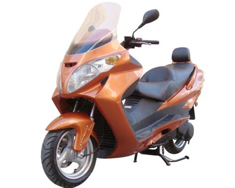 250cc scooters require a motorcycle endorsement in every state to ride on the street. 250cc Moped Scooter Roketa Touring Bike