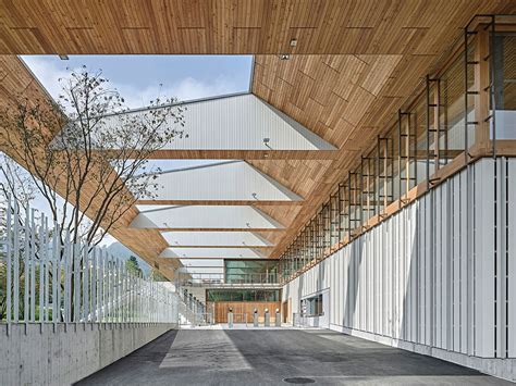 Heuried Sports Centre By Em2n In Zurich Gallery