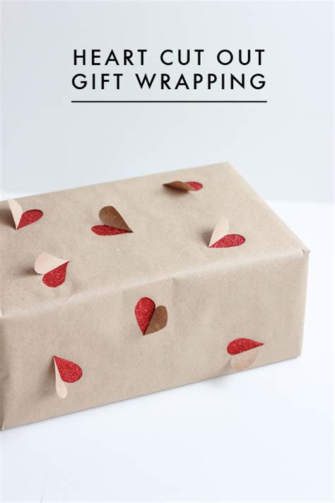 Today's diy post has something for everyone. 2 simple Valentine's Day gift wrapping ideas - The House ...