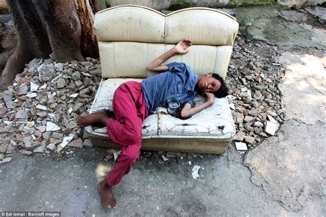 Indonesias Mental Health System Revealed In Harrowing Images Daily