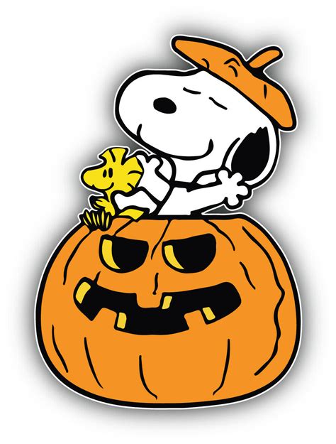 Peanuts Cartoon Halloween Snoopy Pumpkin Sticker Bumper Decal Sizes