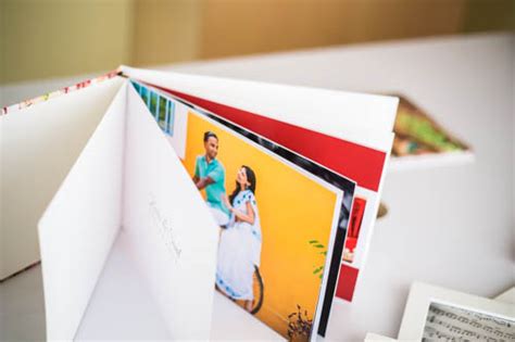 How To Make Your Own Wedding Album With Tips And Ideas Wedding Album Design And Printing