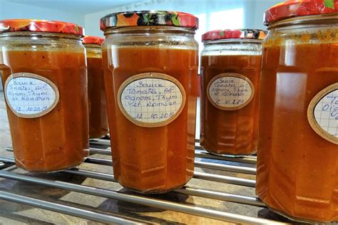 Stérilisation au four sauce tomates maison