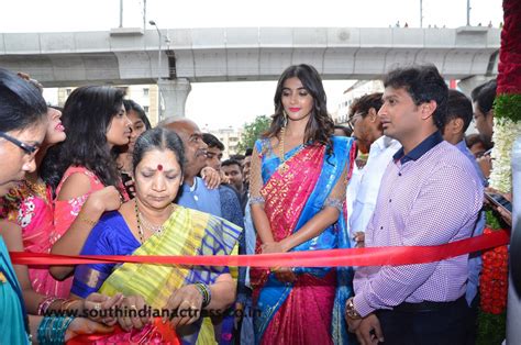 Bangsar is administered by dewan bandaraya kuala lumpur (dbkl). Pooja Hegde Launches Anutex Shopping Mall - South Indian ...