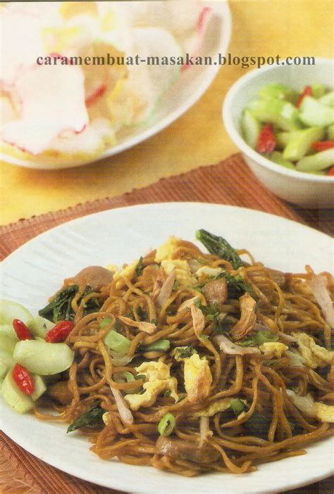 Mie tek tek merupakan salah satu sajian makanan yang lezat khas dari bandung. Resep Cara Membuat Mie Goreng Tek-Tek | Cara Membuat Masakan