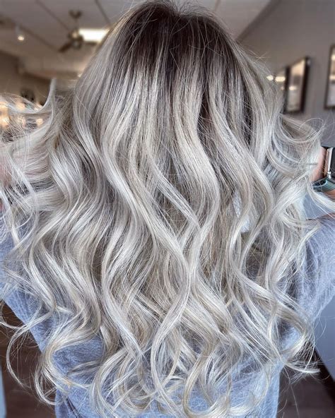 40 Bombshell Silver Hair Color Ideas For 2024 Hair Adviser