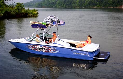 Wakeboarder 2004 Mastercraft X 9 Preview