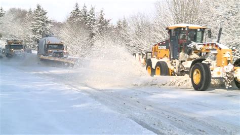 Parksville Gets Snowstorms Hardest Hit With More Than 30 Centimetres