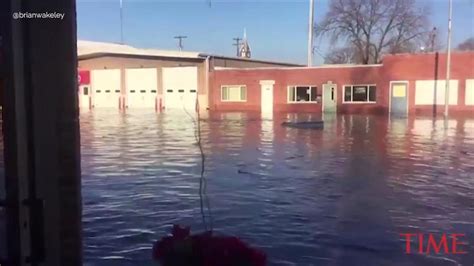 Heavy Rain Massive Snow Melt Trigger Flooding Evacuations In Nebraska