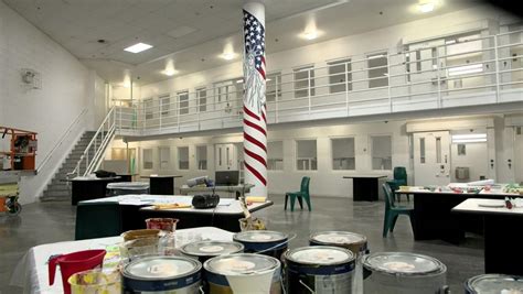Pinal County Jail Houses Veterans Together Aims To Reduce Recidivism