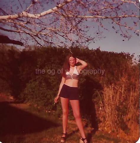 Summer Girl Pretty Young Woman 1970s Found Photo Color Original Vintage 35 49 A 1080 Picclick