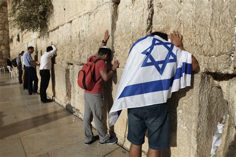 Unesco Chief To Livni We Will Fight Delegitimization Of Israel The