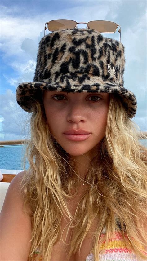 Sofia Richie In Bikini Instagram Photos 11232020 Hawtcelebs