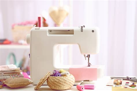 Even sewing machines for beginners go through some serious punishment over the years. Basic Sewing Machine Supplies For Beginners - Food Storage ...