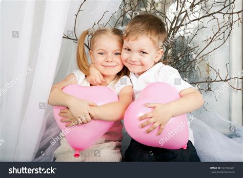 Little Boy Girl Romantic Couple Love Stock Photo 167365487 Shutterstock