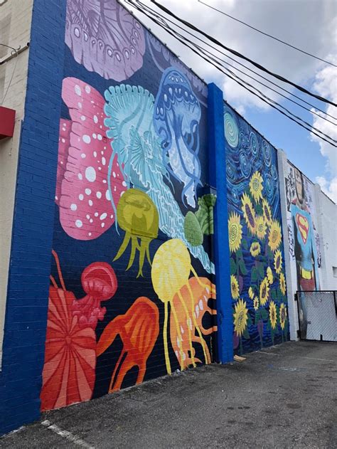 Selfie Alert: The Best Murals in Jacksonville | Jacksonville Mom | Mural, Jacksonville, Mural art