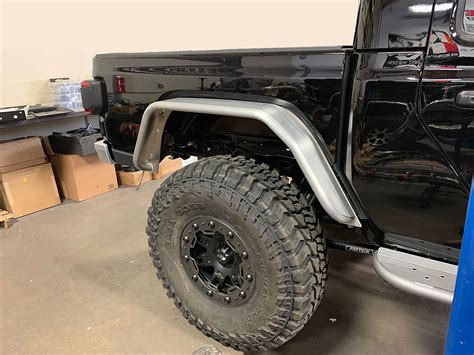 Jeep Gladiator Wide Fender Flares