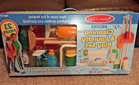 Nib Melissa And Doug Deluxe Cleaning And Laundry
