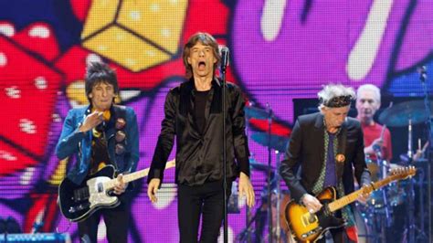 The Rolling Stones Lanza Material In Dito Con Bob Dylan