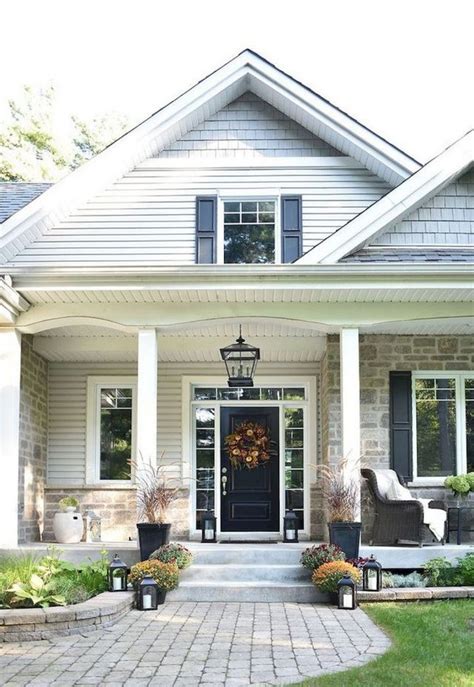 35 Beautiful Farmhouse Front Porch Steps Ideas Page 30 Of 34