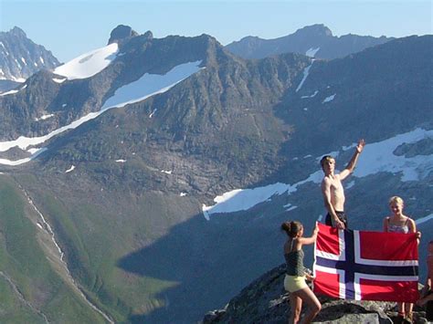 Norway May Give 6 Meters Of A Mountain Peak To Finland As A T For