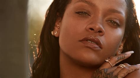 Fenty Skin La Nueva Línea Eco Friendly De Rihanna Vail Magazine