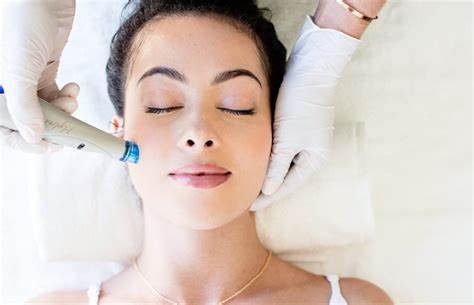 The Hydrafacial Treatment 3 Steps To Glowing Skin In 30 Minutes