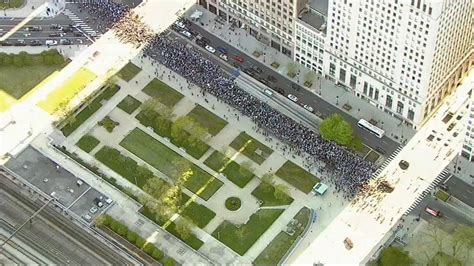 Thousands Protest In Downtown Chicago Over Israel Palestine Conflict