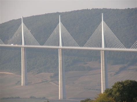 Millau Viaduct France The Tallest Bridge In The World Amusing Planet