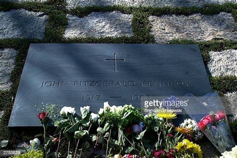 John F Kennedy Jr Grave