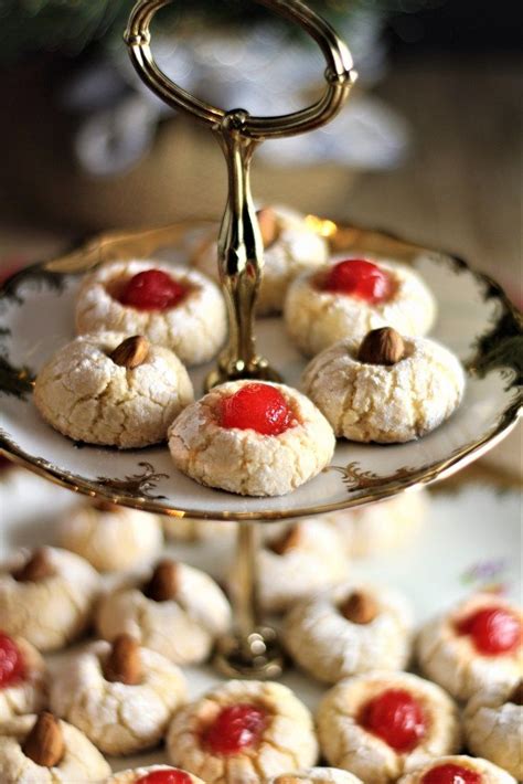 Italian christmas cookies by italian grandmas: Chewy Amaretti (Italian Almond Cookies) | Almond meal cookies, Italian almond cookies, Almond ...
