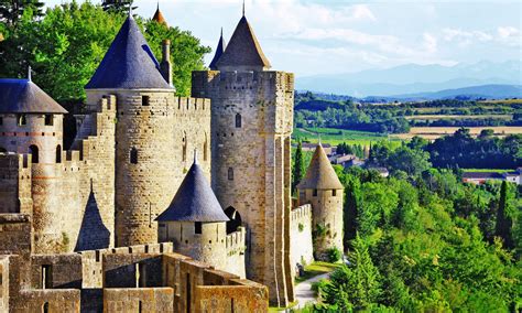 The spiel des jahres winning board game, carcassonne, is available in 3d on android, pc steam and nintendo switch! Your guide to France's stunning Cathar castles | Wanderlust