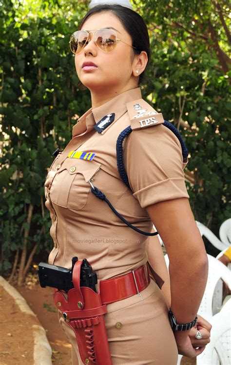 Dea Jaya Roda Namitha Police Cantik Dari India