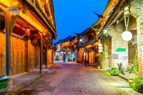 Premium Photo Nightscape Of Chengdu Ancient Town Sichuan Province China