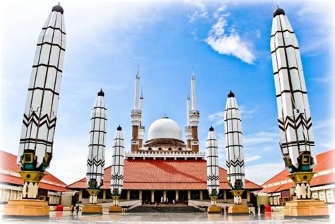 Masjid Terindah Di Indonesia
