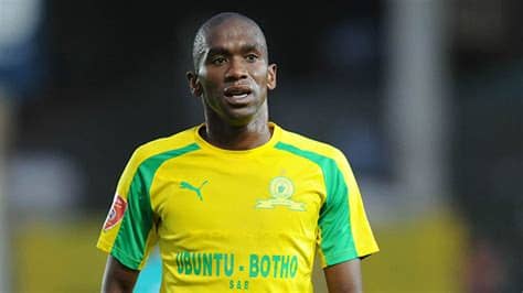 South african footballer, anele ngcongca is dead. Former Sundowns star Anele Ngcongca dies in horror car ...