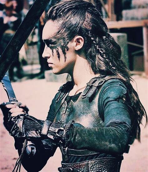 Image Result For Lexa With Sword Lexa The 100 The 100 Clexa Vikings