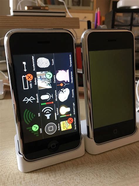 Rare 2007 Iphone Prototype Model With Unreleased Os Goes Up For Sale
