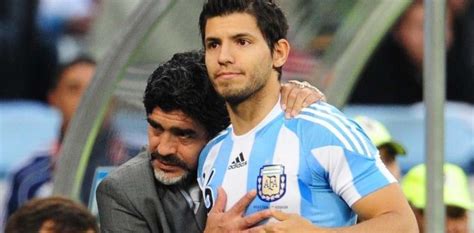Sergio Ag Ero Y Los Maradona Una Perpetua Historia De Amor Alguna Bronca Y Mucho F Tbol