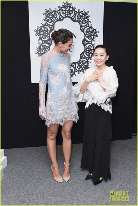 Full Sized Photo Of Katie Holmes Is Lovely In Lace At Lanyu Fashion