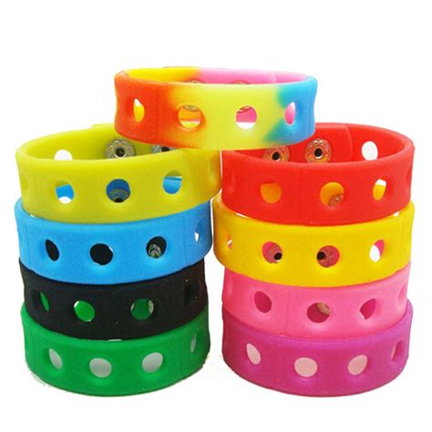 100pcs Multi Color Silicone Bracelet Wristbands 18cm With Holes For