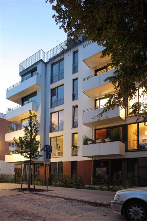 Modernisierte 1 zimmer wohnung mit einbauküche und garten. Eigentumswohnungen Berlin-Pankow | Anne Lampen Architekten ...