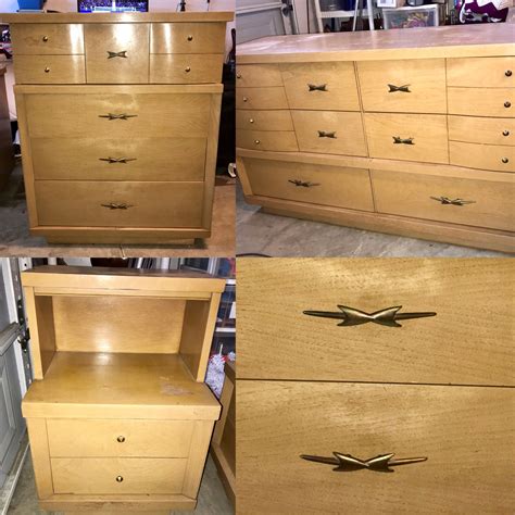 Vintage 1950s blonde wood bedroom set thrifty find all for $70!! My