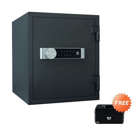 Biasanya safe deposit box ini digunakan untuk menyimpan dokumen maupun barang berharga nasabah di bank yang mereka percayai.… Jual Yale Safe Deposit Box Fire YFM 420 FG2 Brankas Online ...