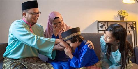 Perayaan Hari Raya Aidilfitri Harinya Apabila Anak Bulan Syawal