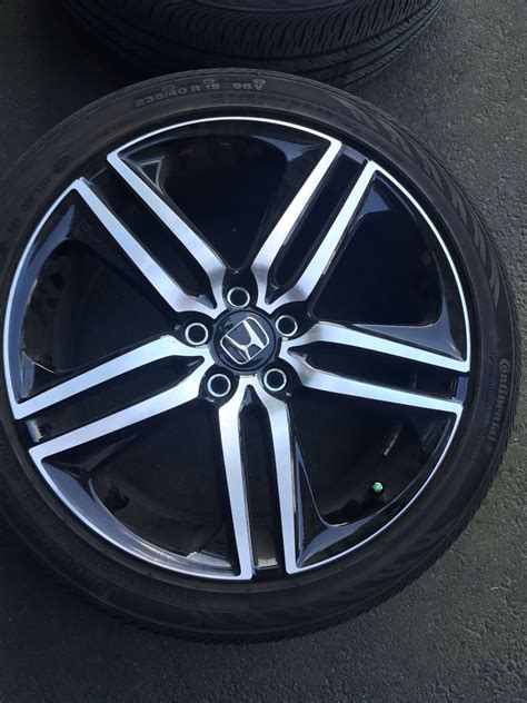 Honda Accord Sport 2016 Tire Size