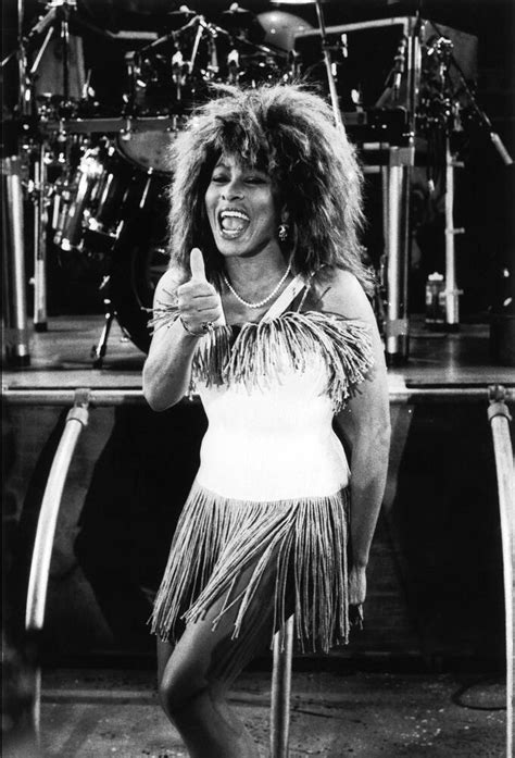 Tina Turner Rhyanzactaj