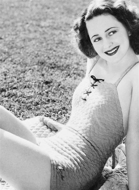 Lady Hollywood Olivia De Havilland Photographed By Scotty Olivia