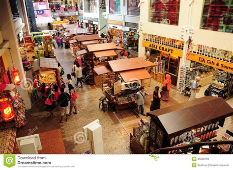 Located at the heart of kl city, central plaza offer you a great view of business in the city and economy growth momentum in the country. Mercato Centrale Kuala Lumpur Immagine Stock Editoriale ...